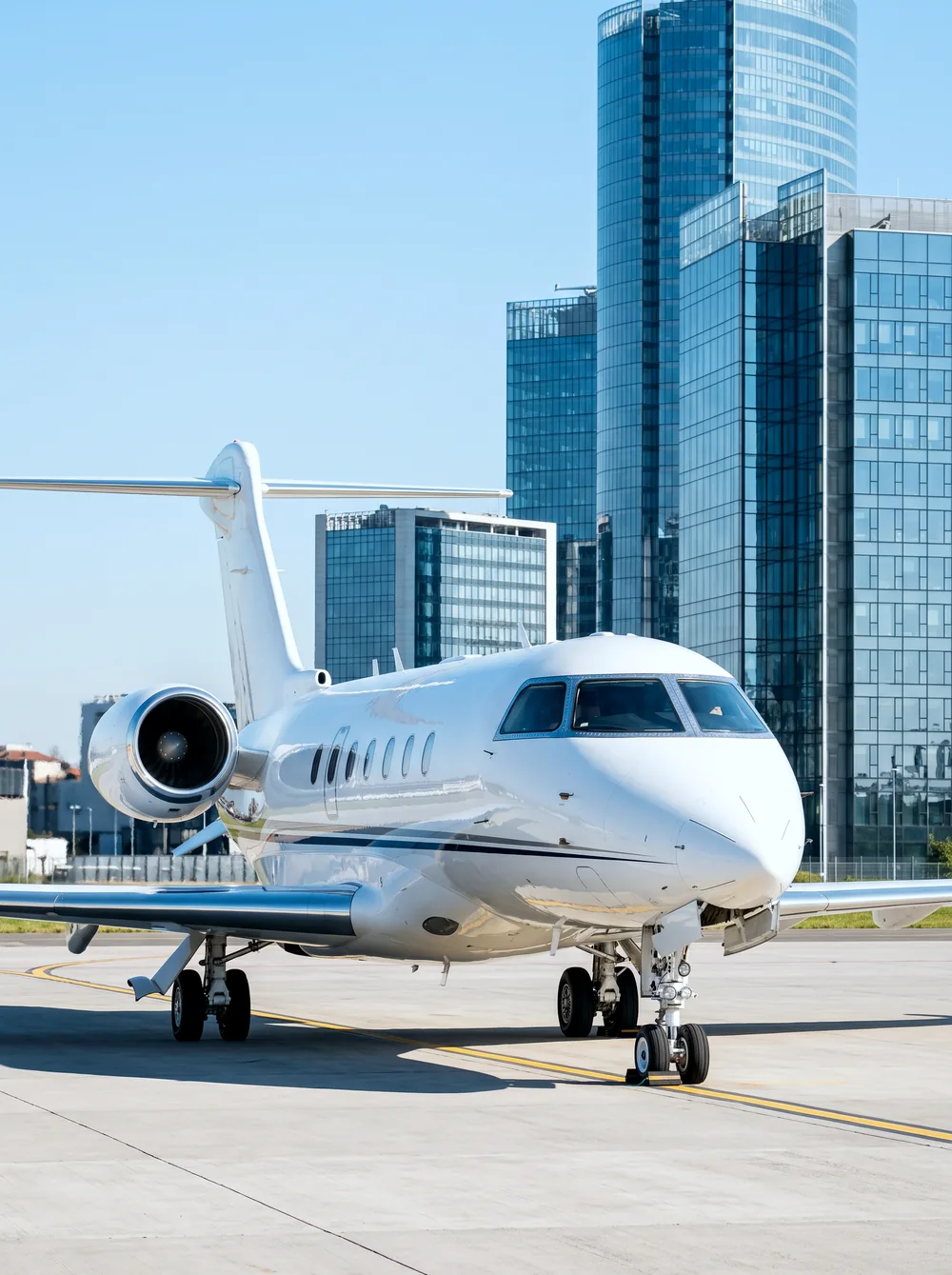 Detailing at Milan Linate (LIML): airside access, handlers and timing for visiting operators